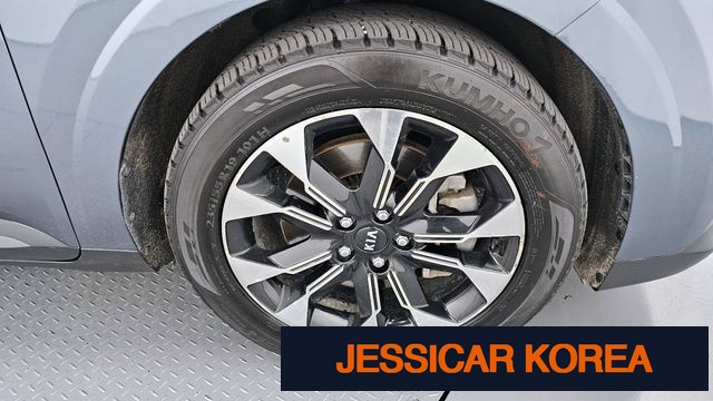 2021 Kia Carnival 4th Gen - Thumbnail 10