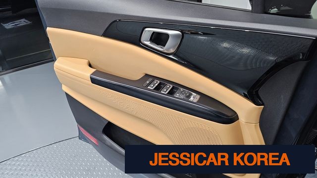 2021 Kia Carnival 4th Gen - Thumbnail 15