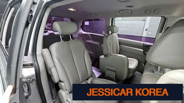 2012 Kia Carnival R - Thumbnail 11