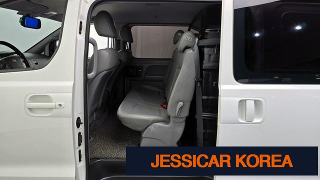 2015 Hyundai Grand Starex - Thumbnail 8