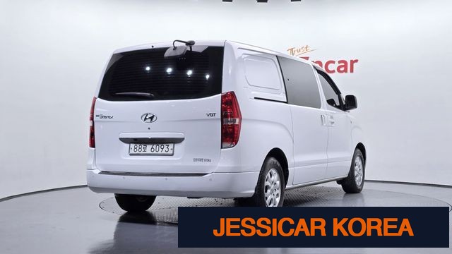 2015 Hyundai Grand Starex - Thumbnail 11