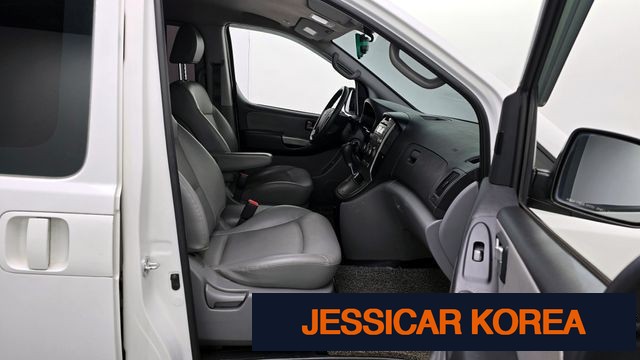 2015 Hyundai Grand Starex - Thumbnail 12