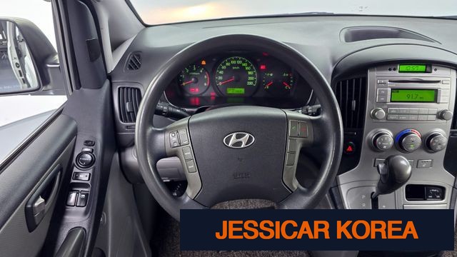 2015 Hyundai Grand Starex - Thumbnail 17