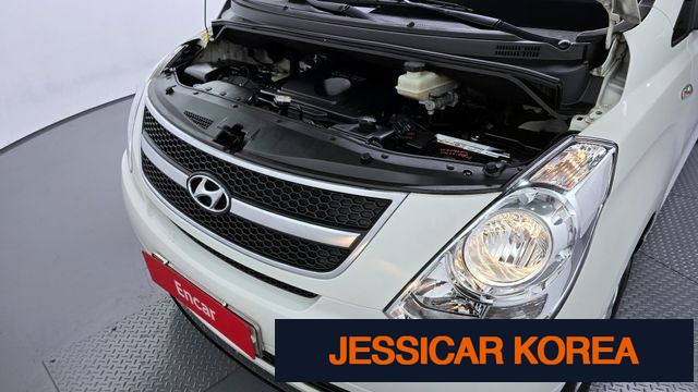 2015 Hyundai Grand Starex - Thumbnail 18