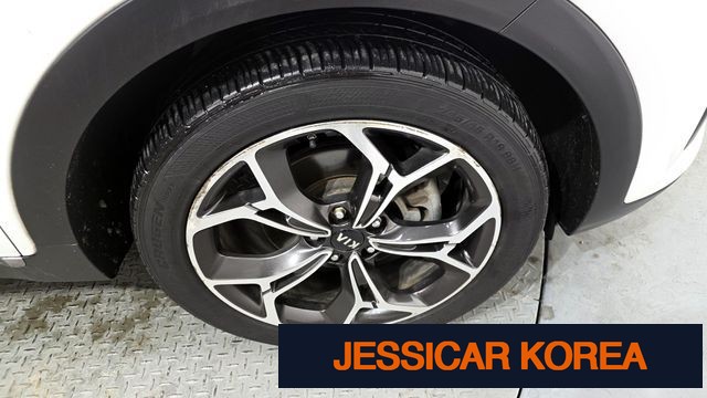 2020 Kia Sportage the bold - Thumbnail 7