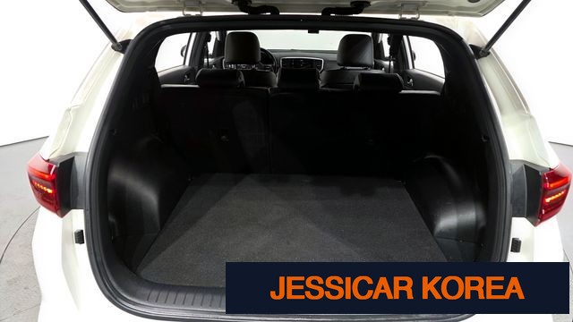 2020 Kia Sportage the bold - Thumbnail 11