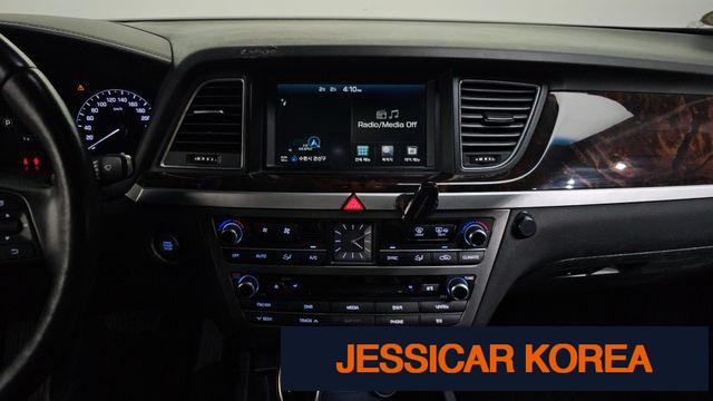 2015 Hyundai Genesis DH - Thumbnail 4
