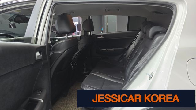 2019 Kia Sportage the bold - Thumbnail 7