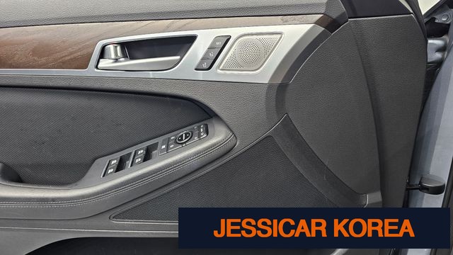 2017 Genesis G80 - Thumbnail 9