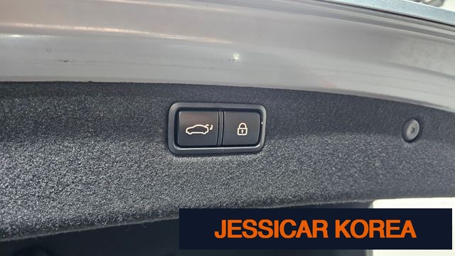 2017 Genesis G80 - Thumbnail 10