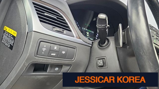 2017 Genesis G80 - Thumbnail 17