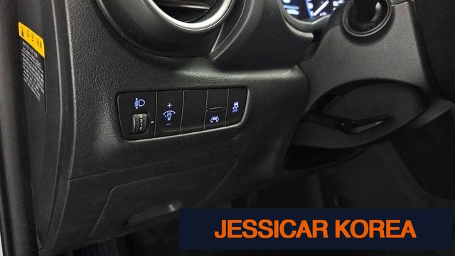 2020 Hyundai Kona - Thumbnail 17