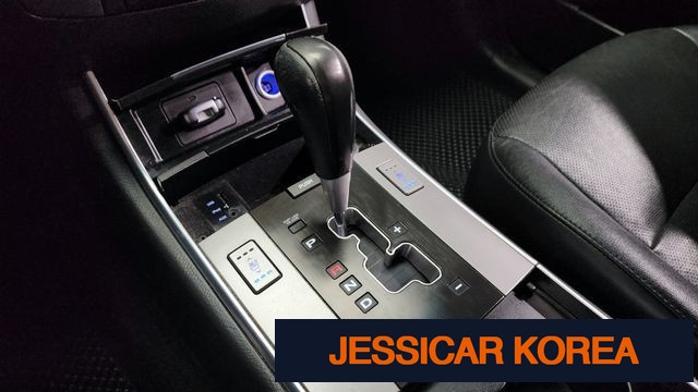 2015 Hyundai Veracruz - Thumbnail 4