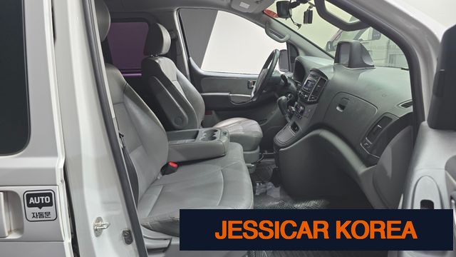 2018 Hyundai The New Grand Starex - Thumbnail 12