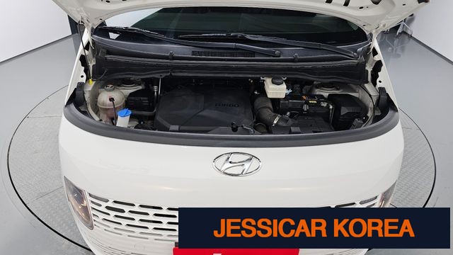 2022 Hyundai Staria - Thumbnail 5