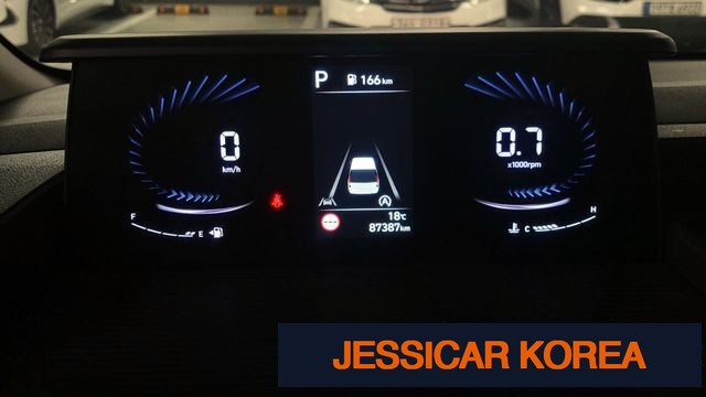 2022 Hyundai Staria - Thumbnail 12