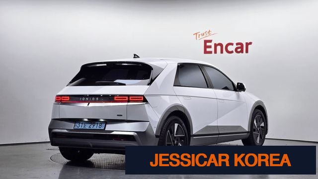 2025 Hyundai The New Ioniq 5 - Thumbnail 3