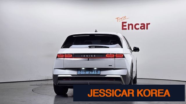 2025 Hyundai The New Ioniq 5 - Thumbnail 4