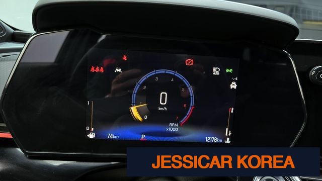 2024 Chevrolet Trax Crossover - Thumbnail 2