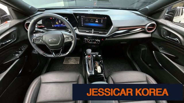 2024 Chevrolet Trax Crossover - Thumbnail 3