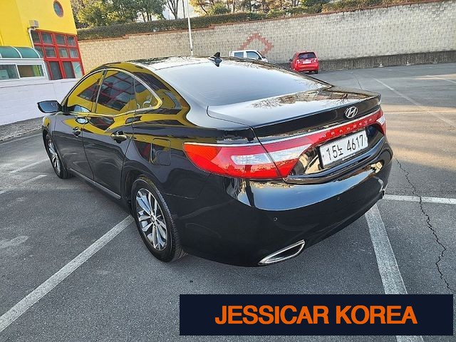 2011 Hyundai Grandeur HG - Thumbnail 9