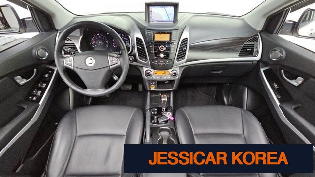 2014 KG Mobility New Korando C - Thumbnail 8