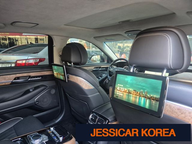 2020 Genesis G90 - Thumbnail 13