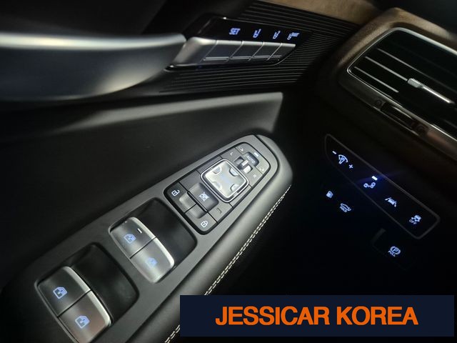 2020 Genesis G90 - Thumbnail 15