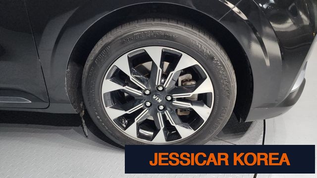 2021 Kia Carnival 4th Gen - Thumbnail 6