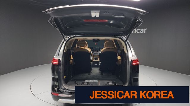 2021 Kia Carnival 4th Gen - Thumbnail 19