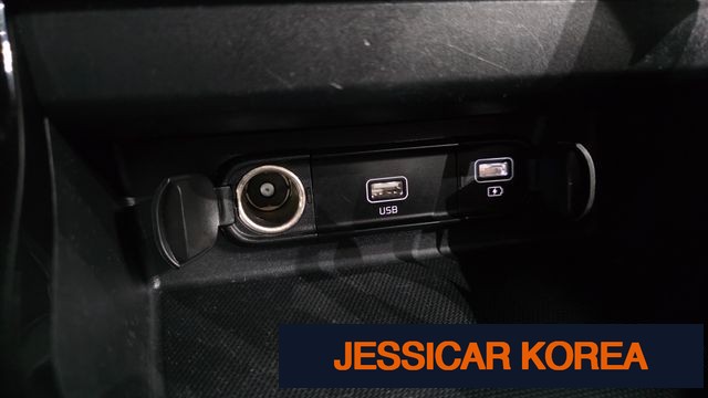 2023 Kia Seltos - Thumbnail 12