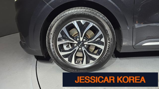 2023 Kia Carnival 4th Gen - Thumbnail 17