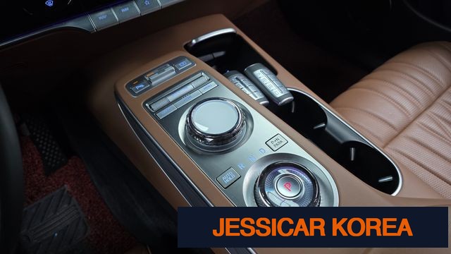 2023 Genesis GV70 - Thumbnail 2