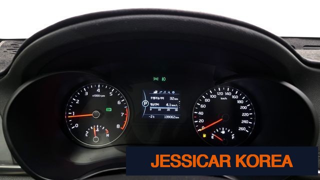 2016 Kia K5 2nd generation - Thumbnail 3