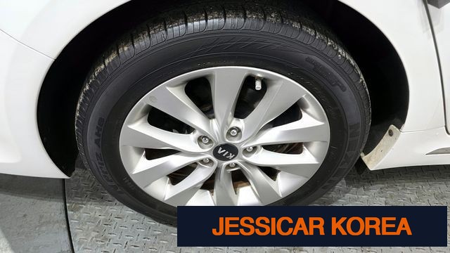 2016 Kia K5 2nd generation - Thumbnail 13