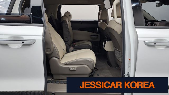 2021 Kia Carnival 4th Gen - Thumbnail 18