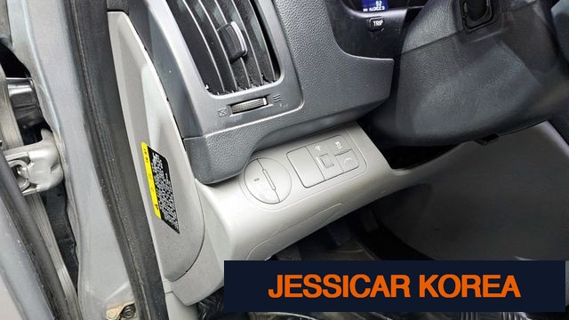 2017 Hyundai Grand Starex - Thumbnail 2