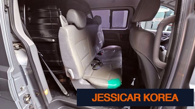 2017 Hyundai Grand Starex - Thumbnail 12