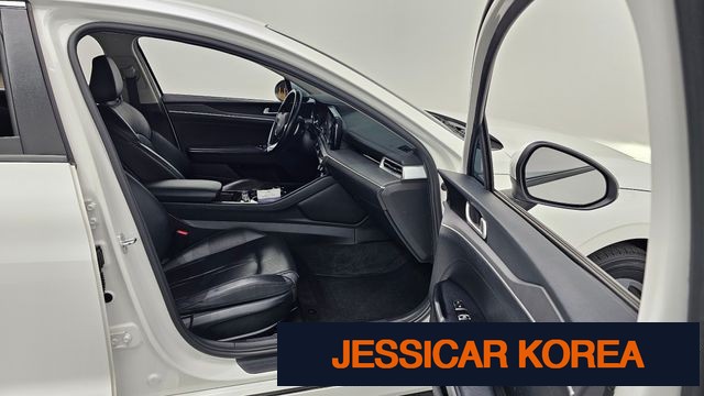 2022 Kia K5 3rd Gen - Thumbnail 2