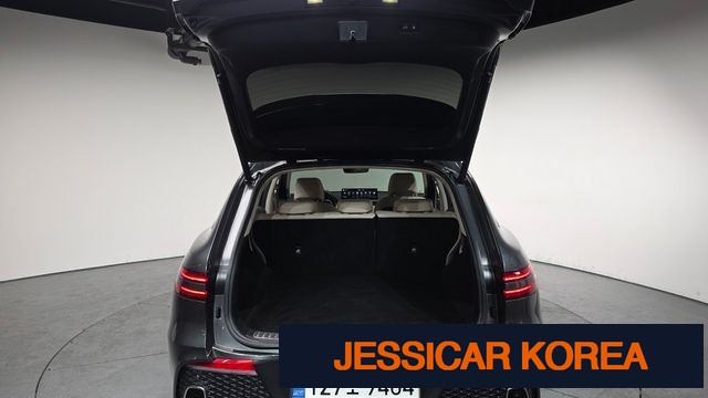 2021 Genesis GV70 - Thumbnail 8