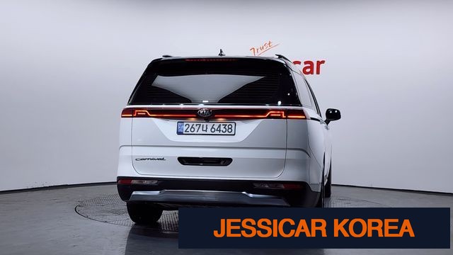 2021 Kia Carnival 4th Gen - Thumbnail 15