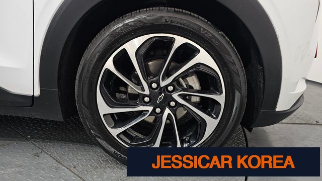 2023 Chevrolet Bolt EUV - Thumbnail 11