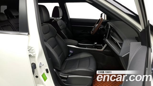 2024 KG Mobility 토레스 - Thumbnail 3