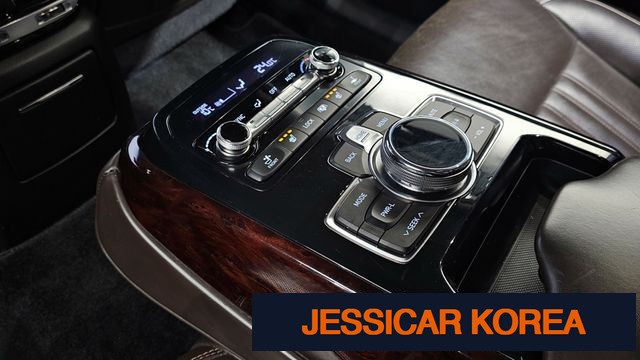 2018 Genesis EQ900 - Thumbnail 10