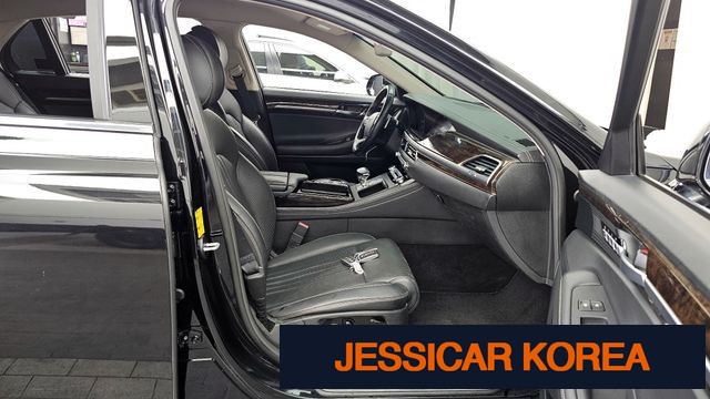2020 Genesis G90 - Thumbnail 9