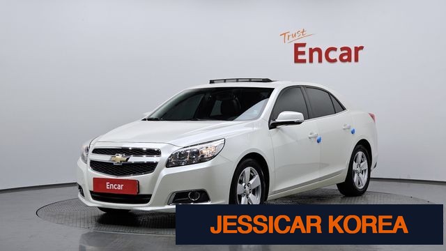 2012 Chevrolet Malibu - Thumbnail 16
