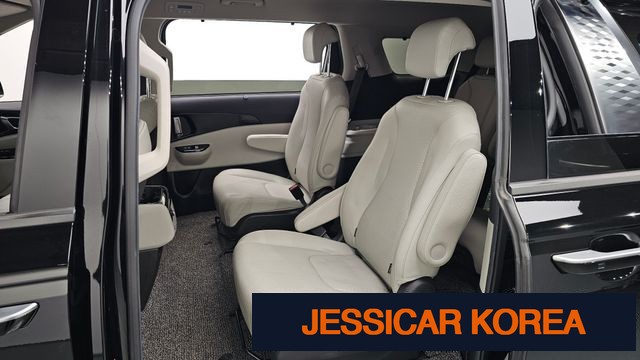 2021 Kia Carnival 4th Gen - Thumbnail 16