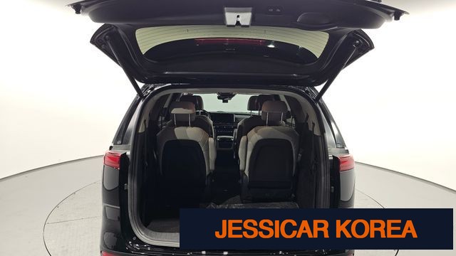 2021 Kia Carnival 4th Gen - Thumbnail 17