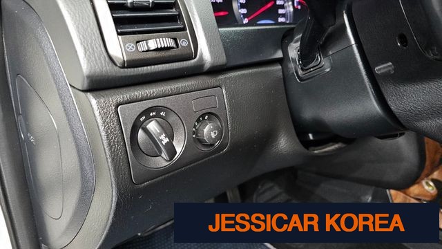 2016 KG Mobility Rexton W - Thumbnail 5