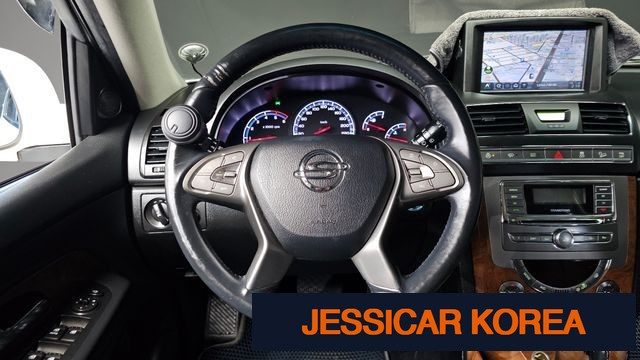 2016 KG Mobility Rexton W - Thumbnail 8